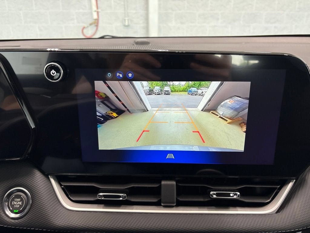 2027 Chevrolet Equinox LT SUV FWD