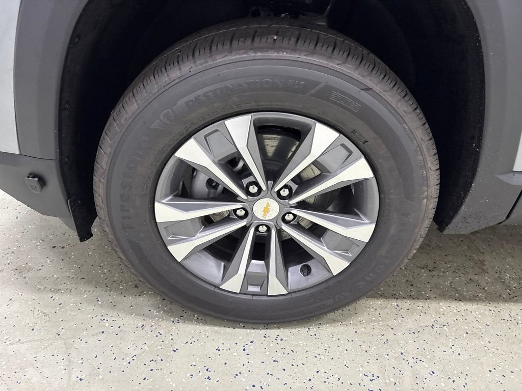 2027 Chevrolet Equinox LT SUV FWD