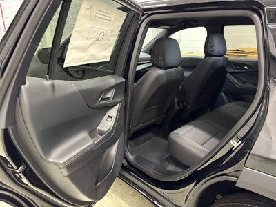 2027 Chevrolet Equinox LT SUV FWD
