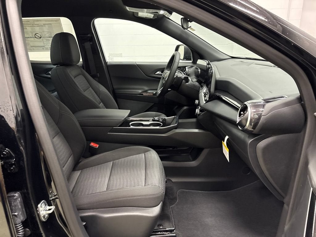 2027 Chevrolet Equinox LT SUV FWD