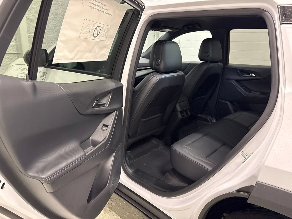 2027 Chevrolet Equinox LT SUV AWD