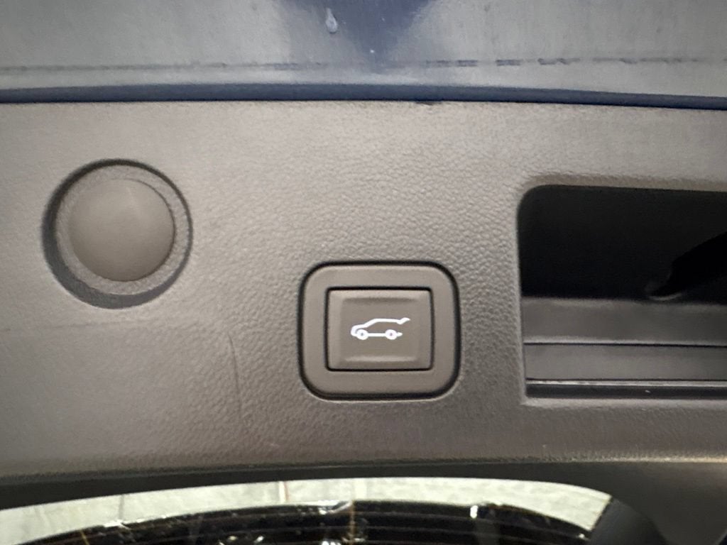 2027 Chevrolet Equinox LT SUV AWD
