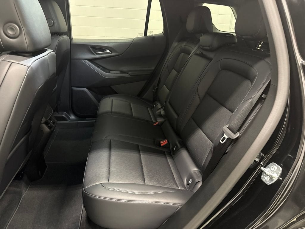2027 Chevrolet Equinox LT SUV AWD