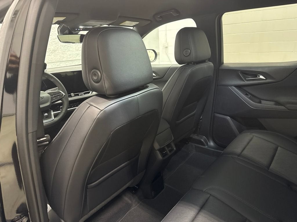 2027 Chevrolet Equinox LT SUV AWD
