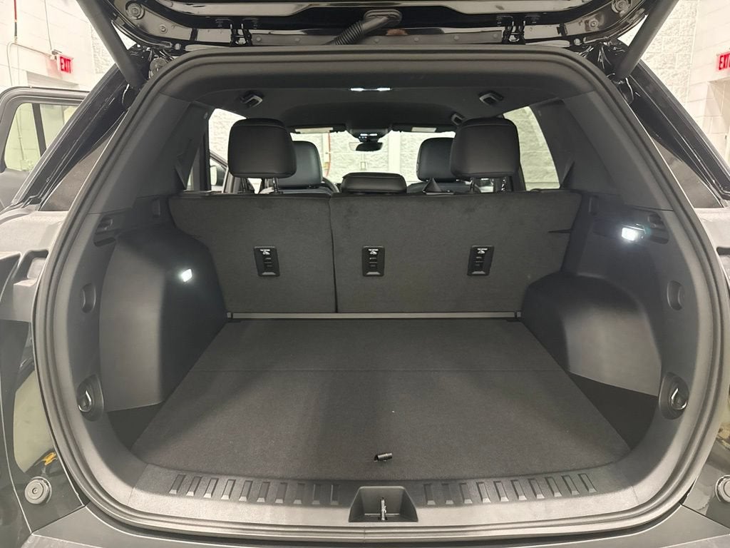 2027 Chevrolet Equinox LT SUV AWD