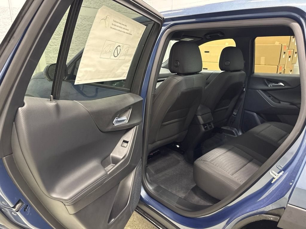 2027 Chevrolet Equinox LT SUV AWD