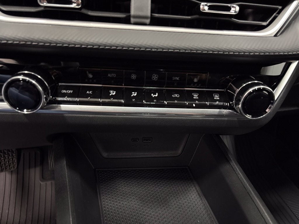 2027 Chevrolet Equinox LT SUV AWD