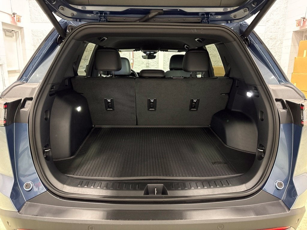 2027 Chevrolet Equinox LT SUV AWD