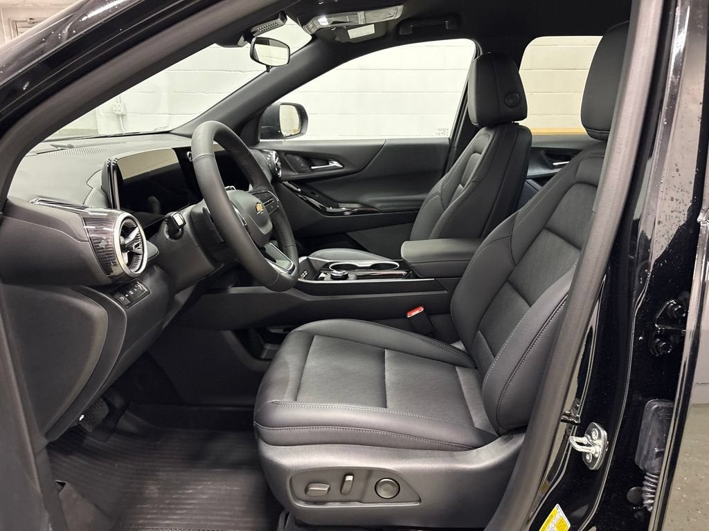 2027 Chevrolet Equinox LT SUV AWD