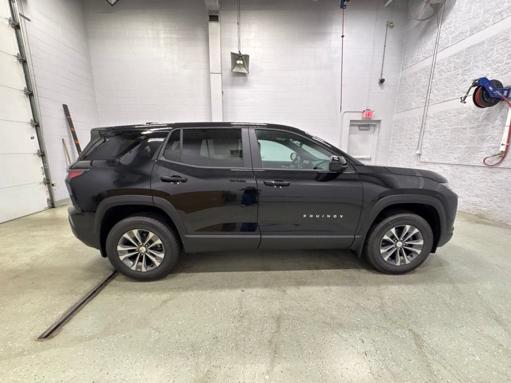 2027 Chevrolet Equinox LT SUV AWD