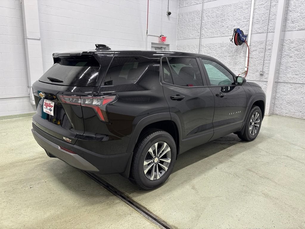 2027 Chevrolet Equinox LT SUV AWD