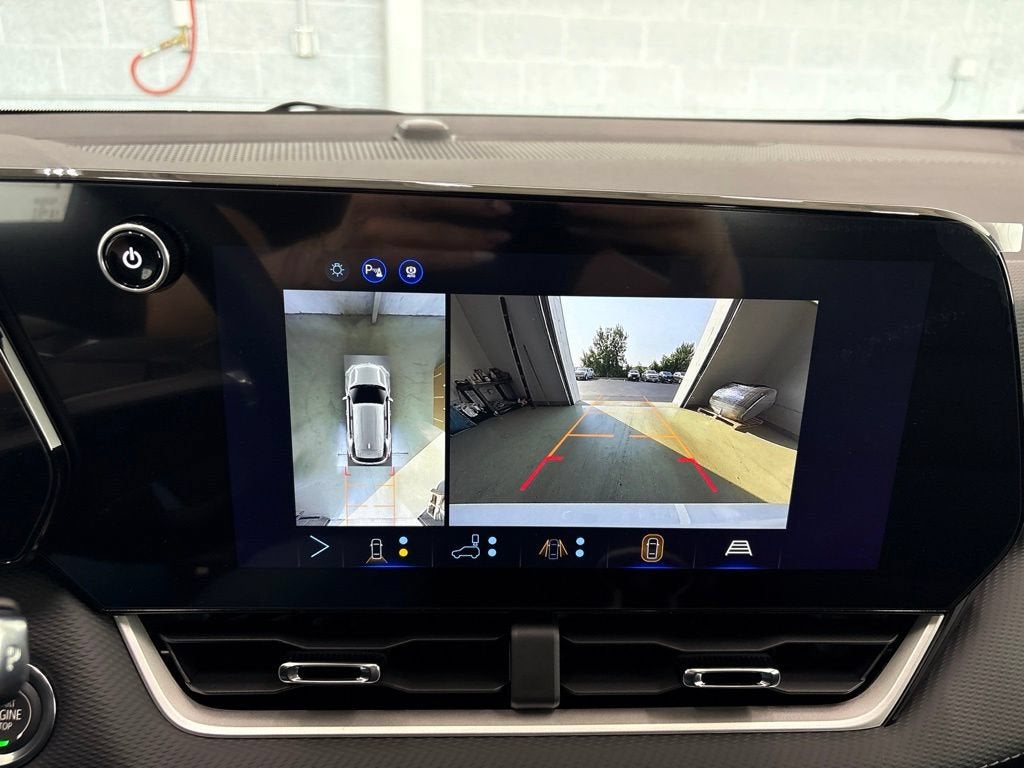 2027 Chevrolet Equinox LT SUV AWD