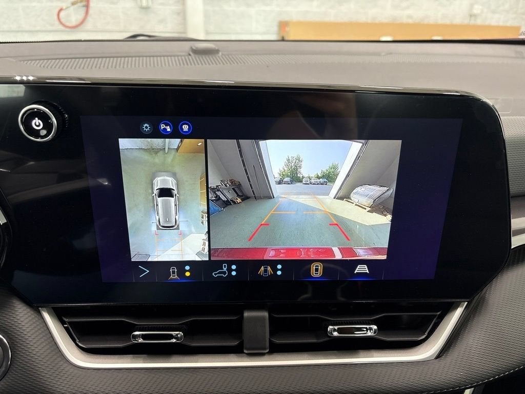 2027 Chevrolet Equinox LT SUV AWD