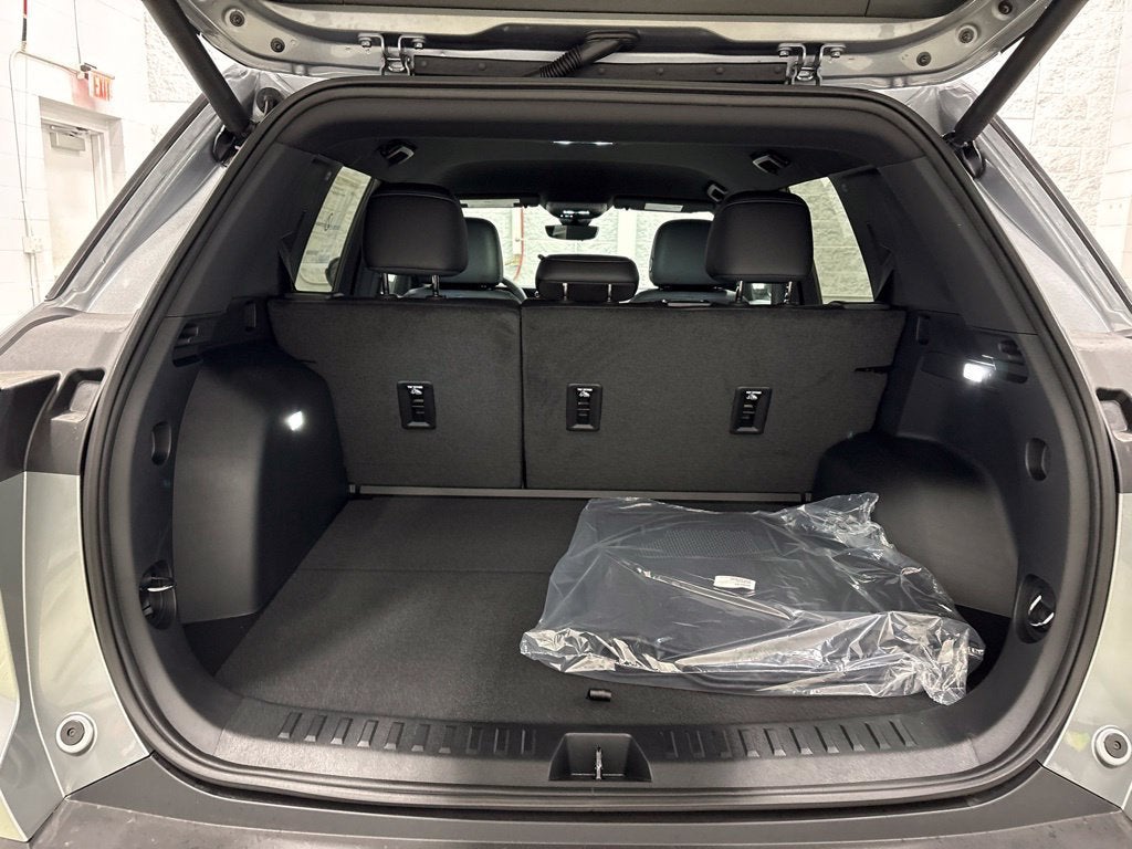 2027 Chevrolet Equinox LT SUV AWD