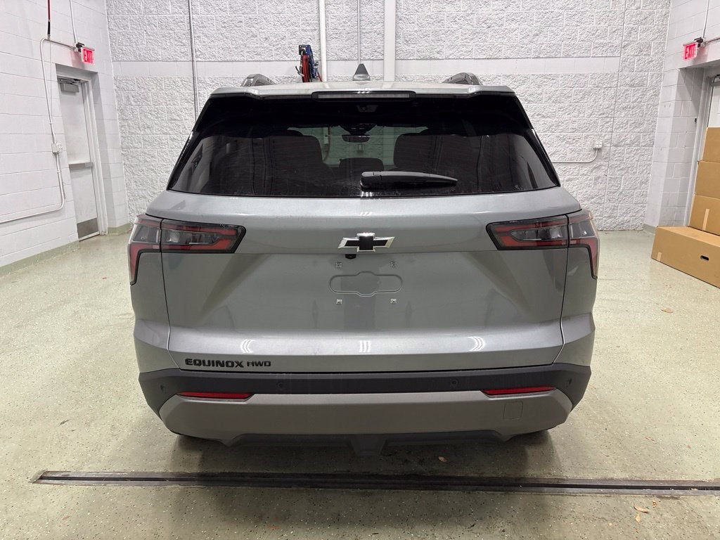 2027 Chevrolet Equinox LT SUV AWD