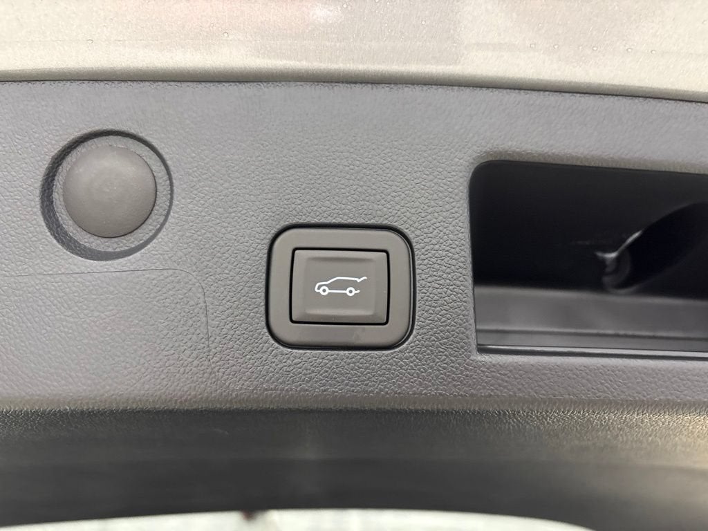 2027 Chevrolet Equinox LT SUV AWD