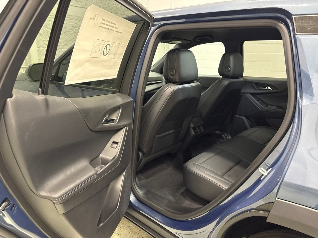 2027 Chevrolet Equinox LT SUV AWD
