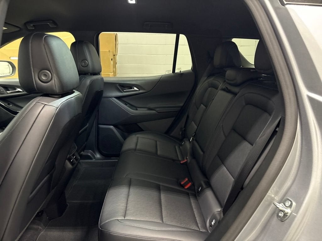 2027 Chevrolet Equinox LT SUV AWD
