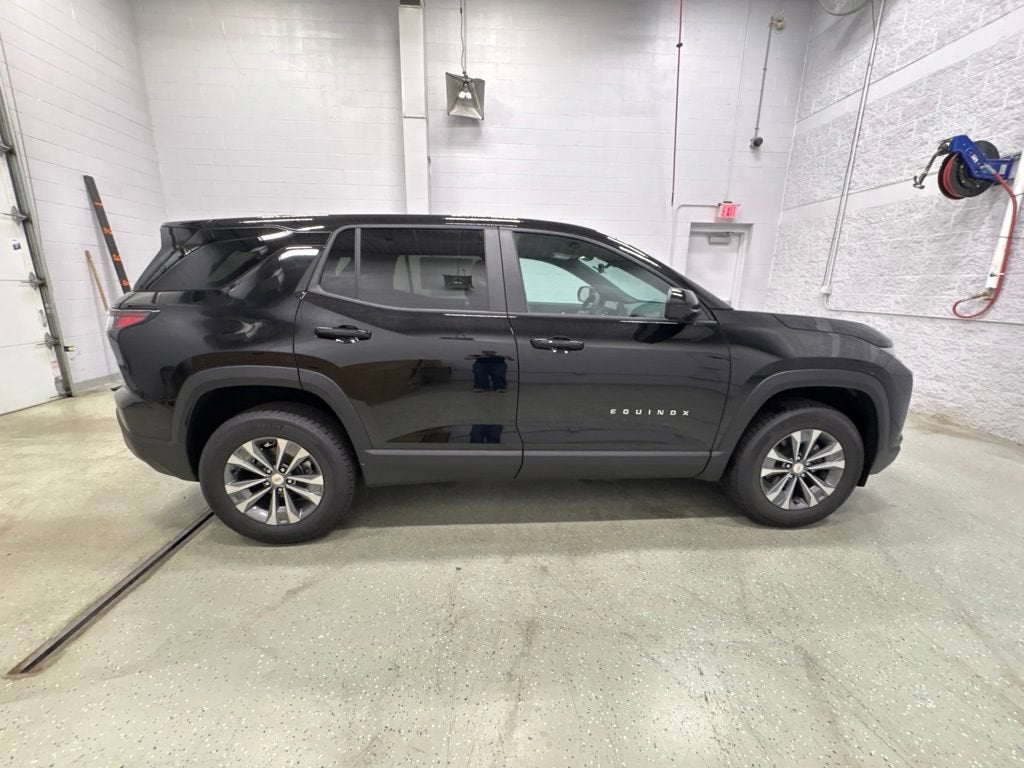 2027 Chevrolet Equinox LT SUV AWD
