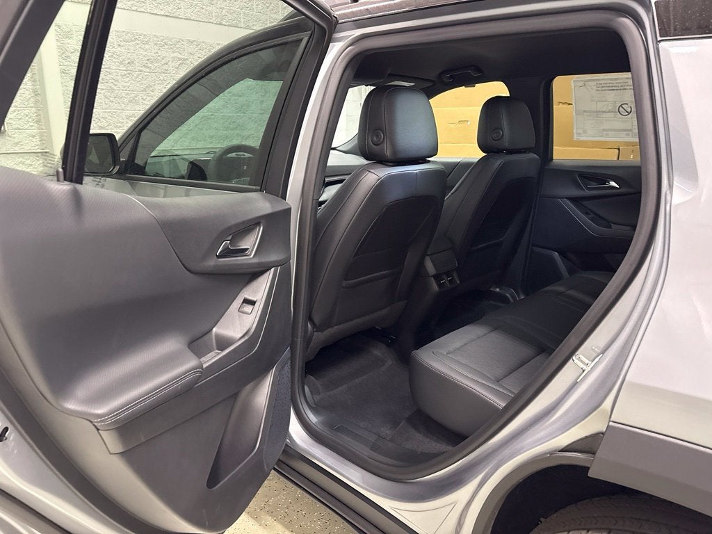 2027 Chevrolet Equinox LT SUV AWD