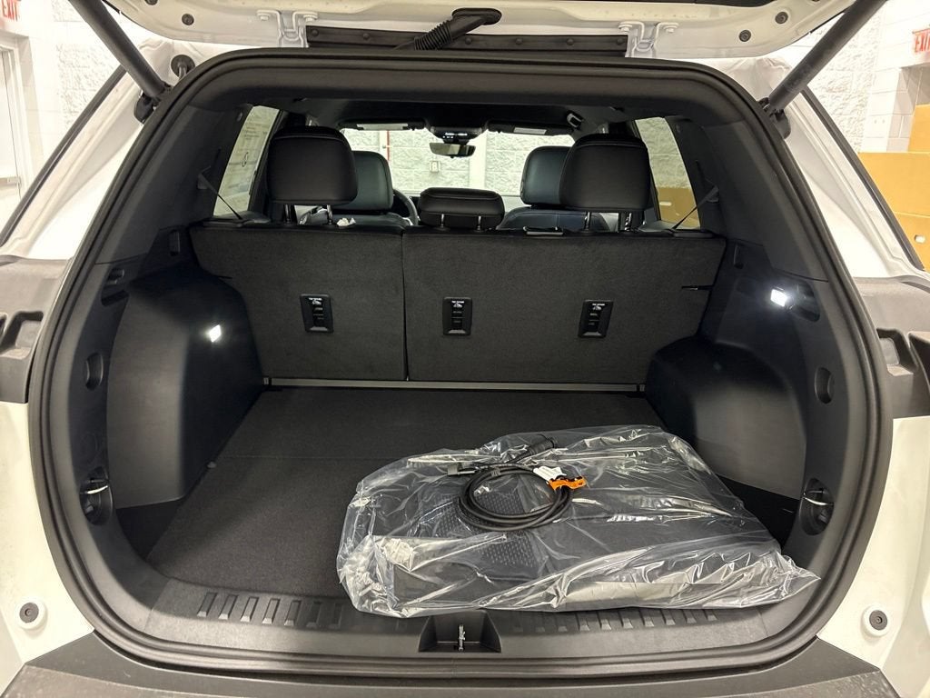 2027 Chevrolet Equinox LT SUV AWD