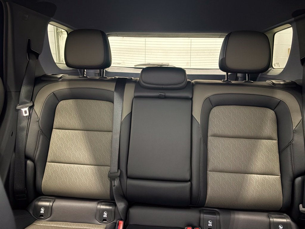 2027 Chevrolet Equinox LT SUV AWD