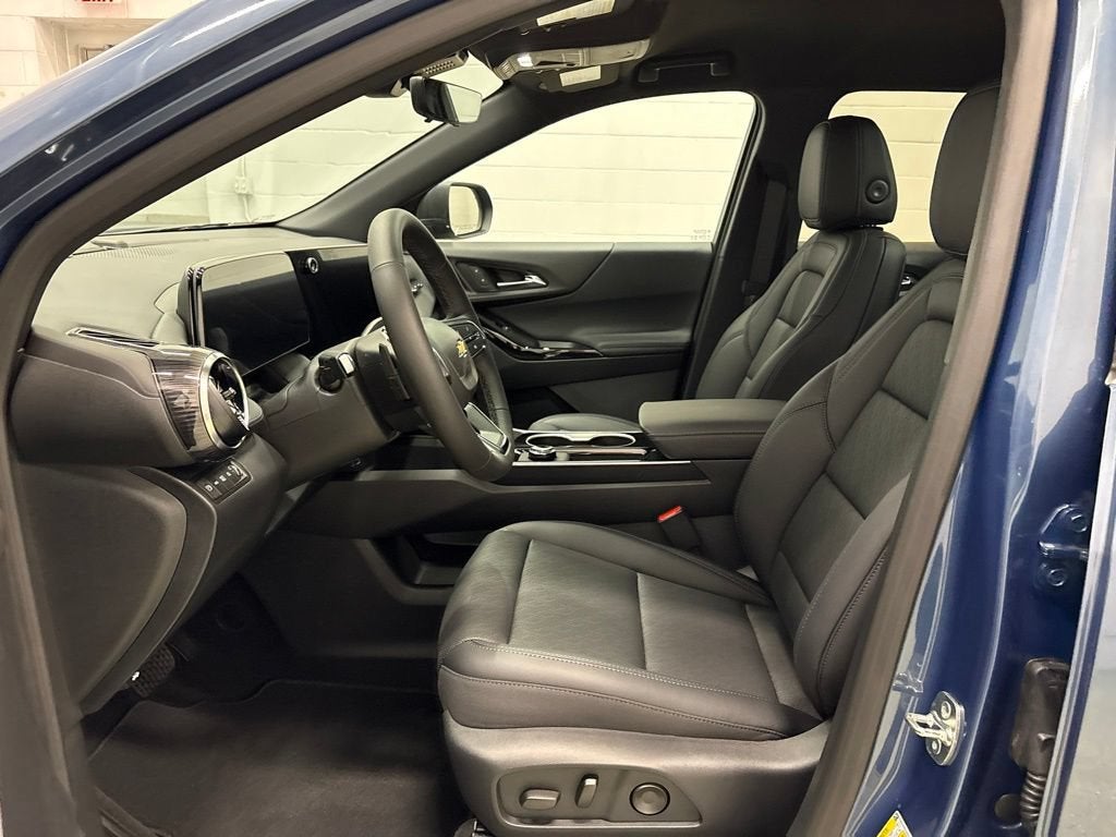 2027 Chevrolet Equinox LT SUV AWD