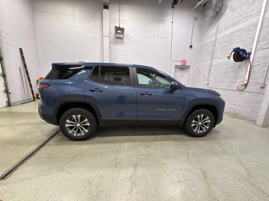 2027 Chevrolet Equinox LT SUV AWD