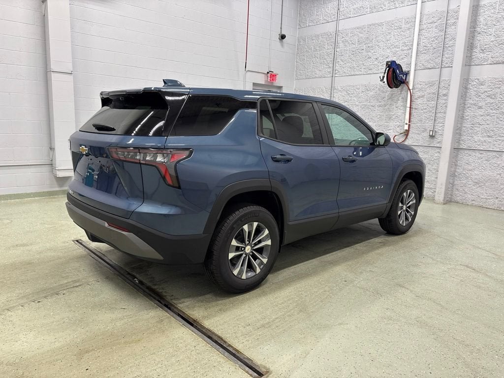 2027 Chevrolet Equinox LT SUV AWD