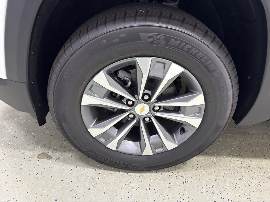 2027 Chevrolet Equinox LT SUV AWD