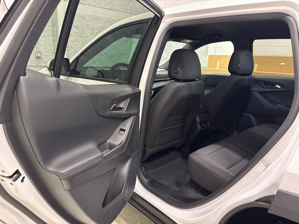 2027 Chevrolet Equinox LT SUV AWD