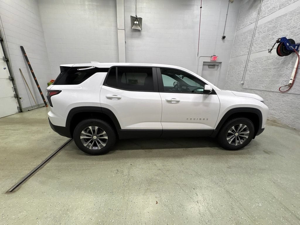 2027 Chevrolet Equinox LT SUV AWD