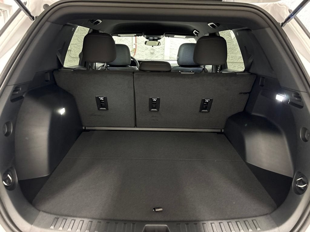 2027 Chevrolet Equinox LT SUV AWD