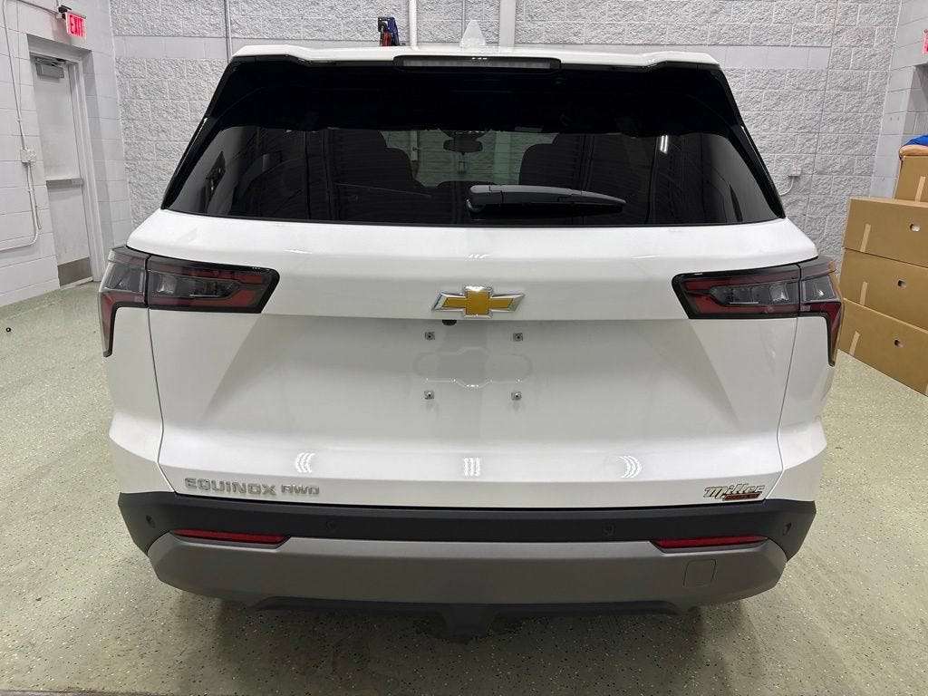 2027 Chevrolet Equinox LT SUV AWD