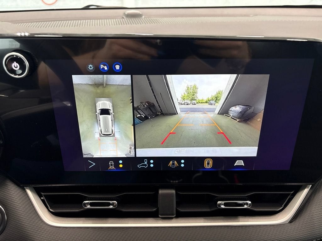 2027 Chevrolet Equinox LT SUV AWD