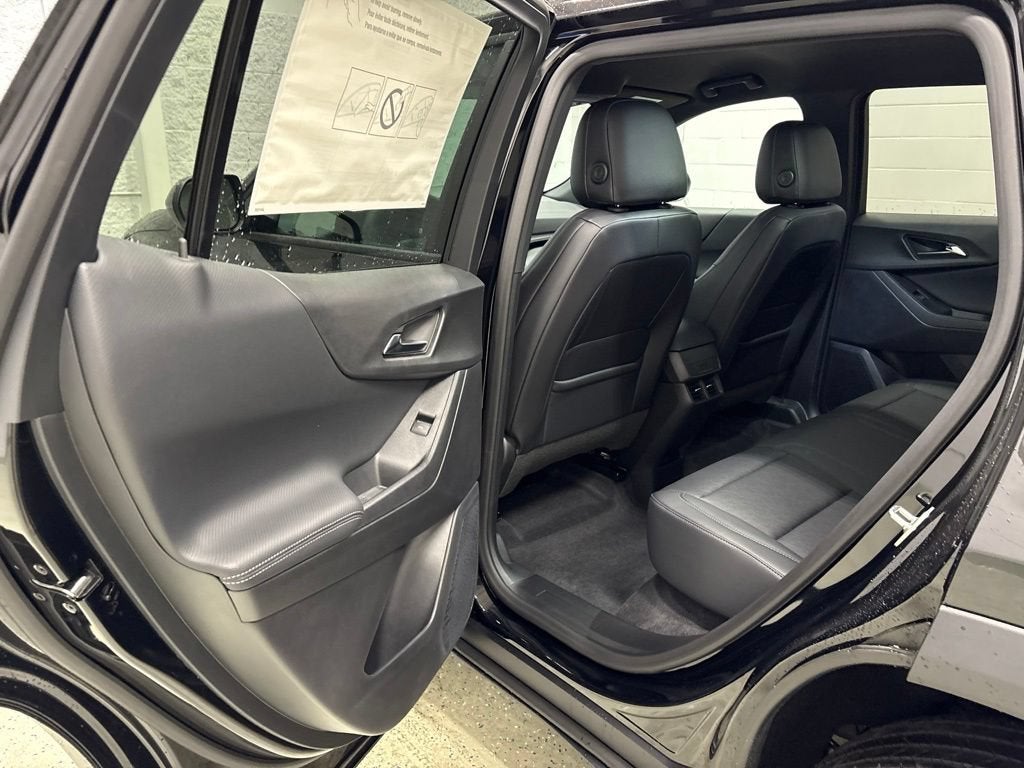 2027 Chevrolet Equinox LT SUV AWD