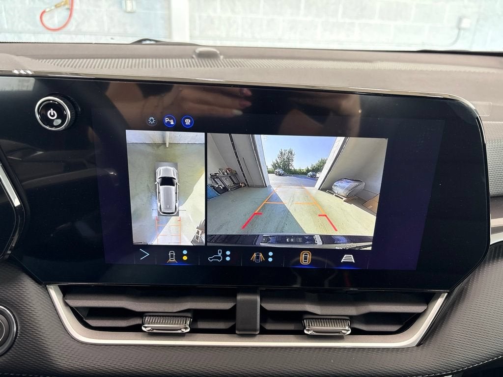2027 Chevrolet Equinox LT SUV AWD