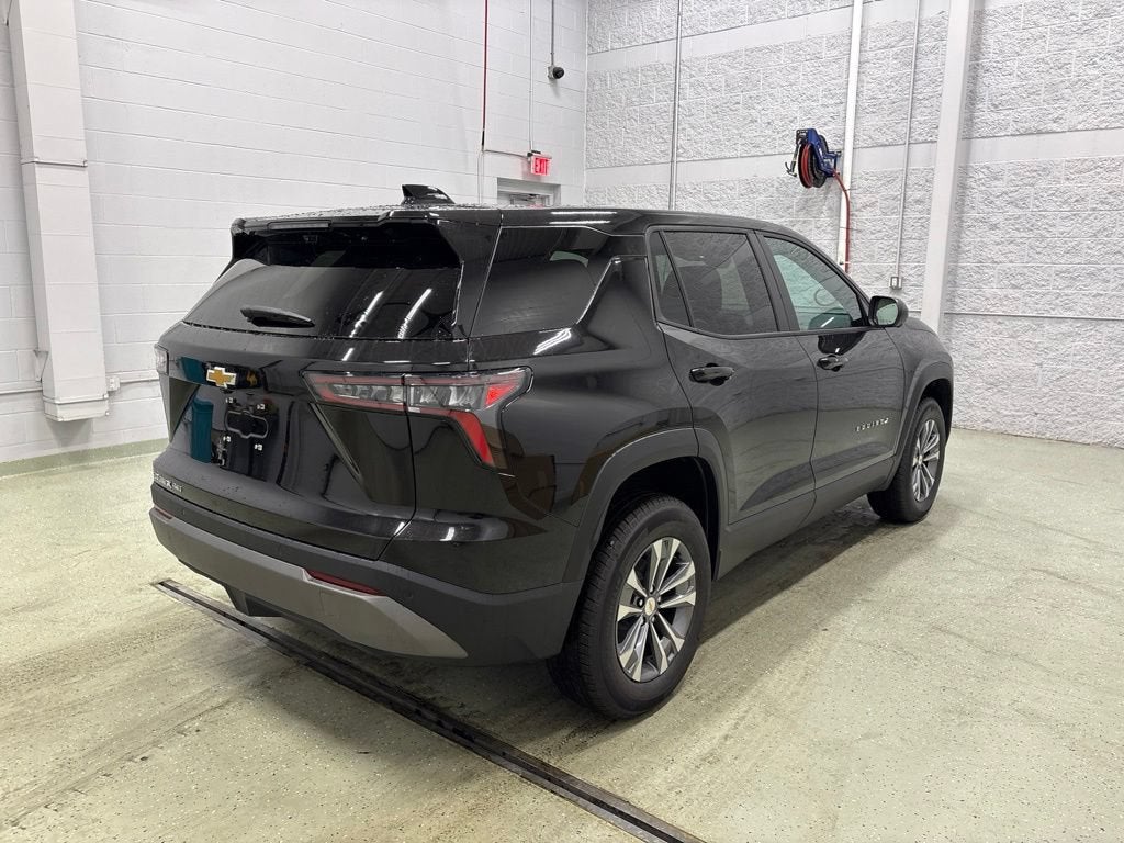 2027 Chevrolet Equinox LT SUV AWD