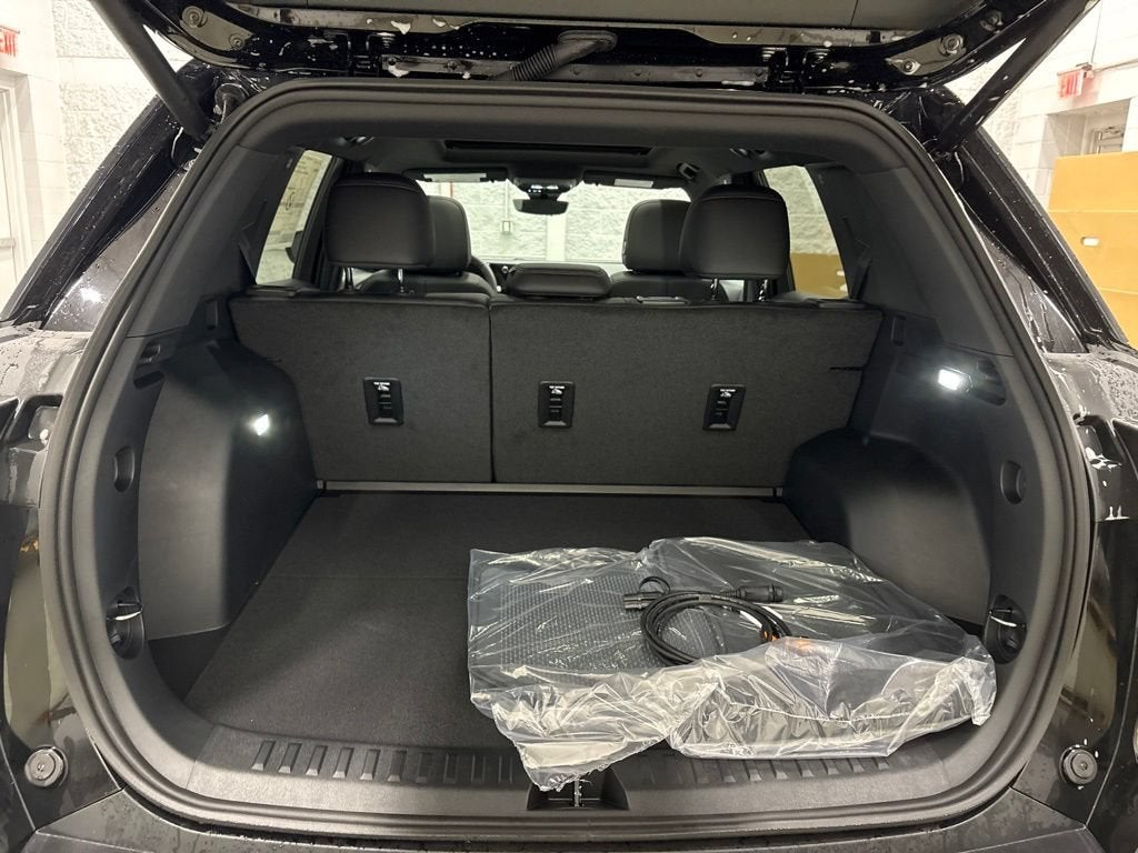 2027 Chevrolet Equinox RS SUV AWD