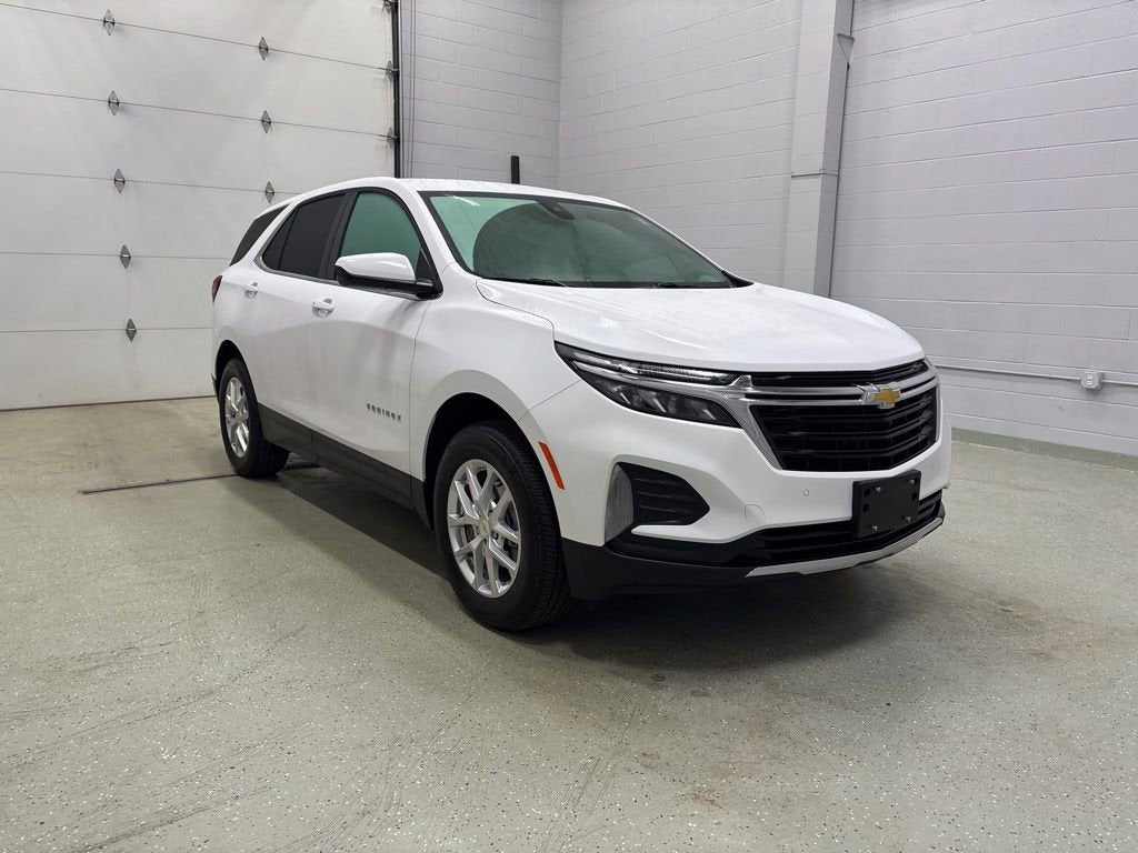 Used 2024 Chevrolet Equinox LT with VIN 3GNAXUEG2RL218557 for sale in Rogers, Minnesota