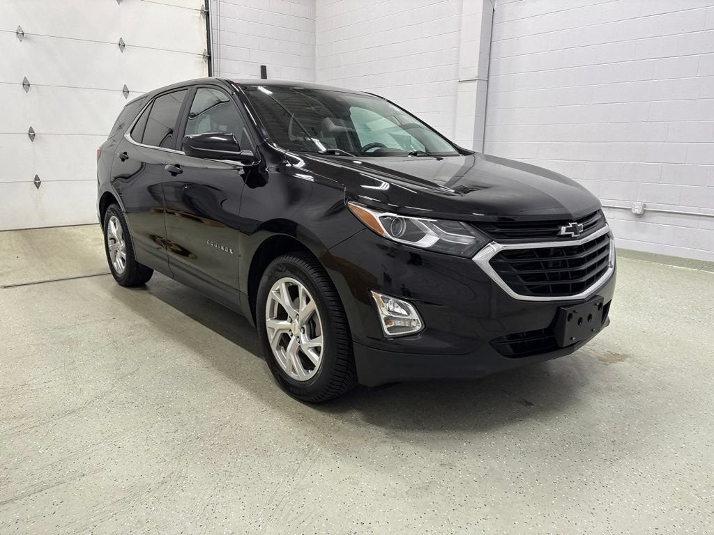 Used 2021 Chevrolet Equinox LT with VIN 3GNAXUEV6ML364256 for sale in Rogers, Minnesota