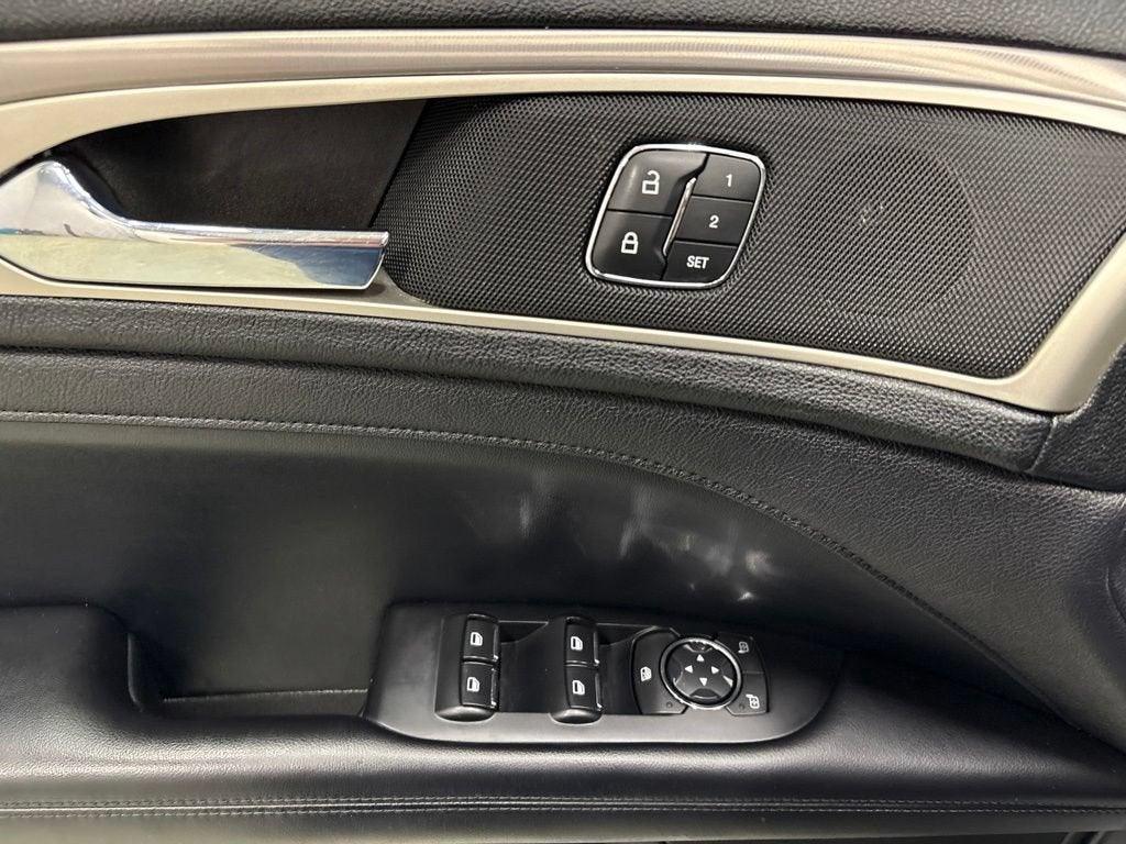 2020 Lincoln MKZ Standard