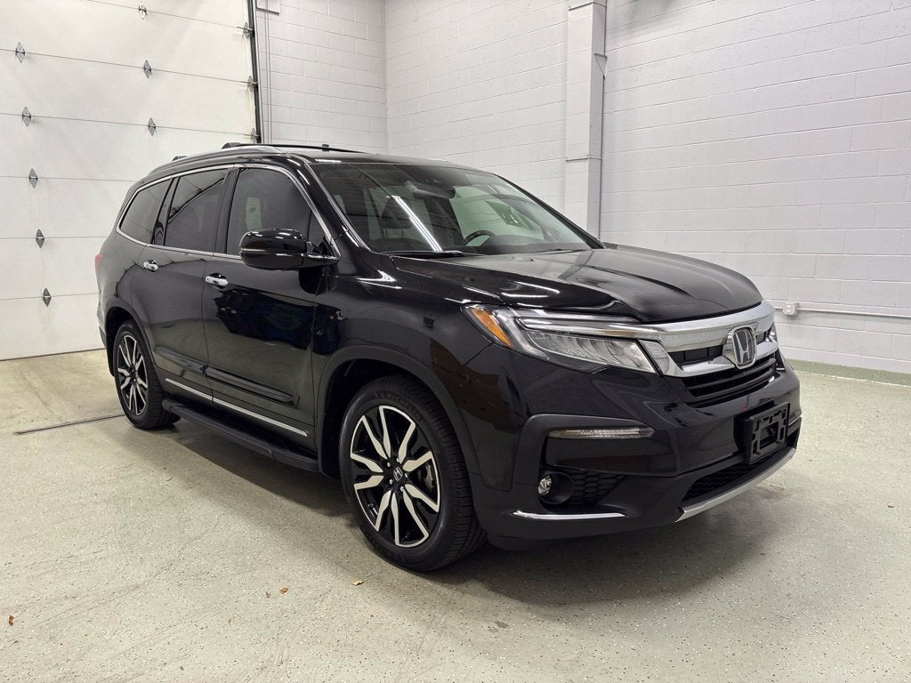 Used 2022 Honda Pilot Elite with VIN 5FNYF6H00NB000579 for sale in Rogers, Minnesota