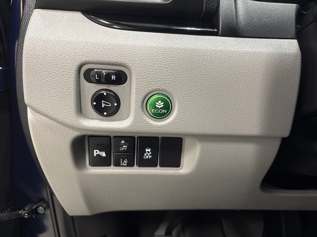 2022 Honda Pilot AWD Touring 8 Passenger