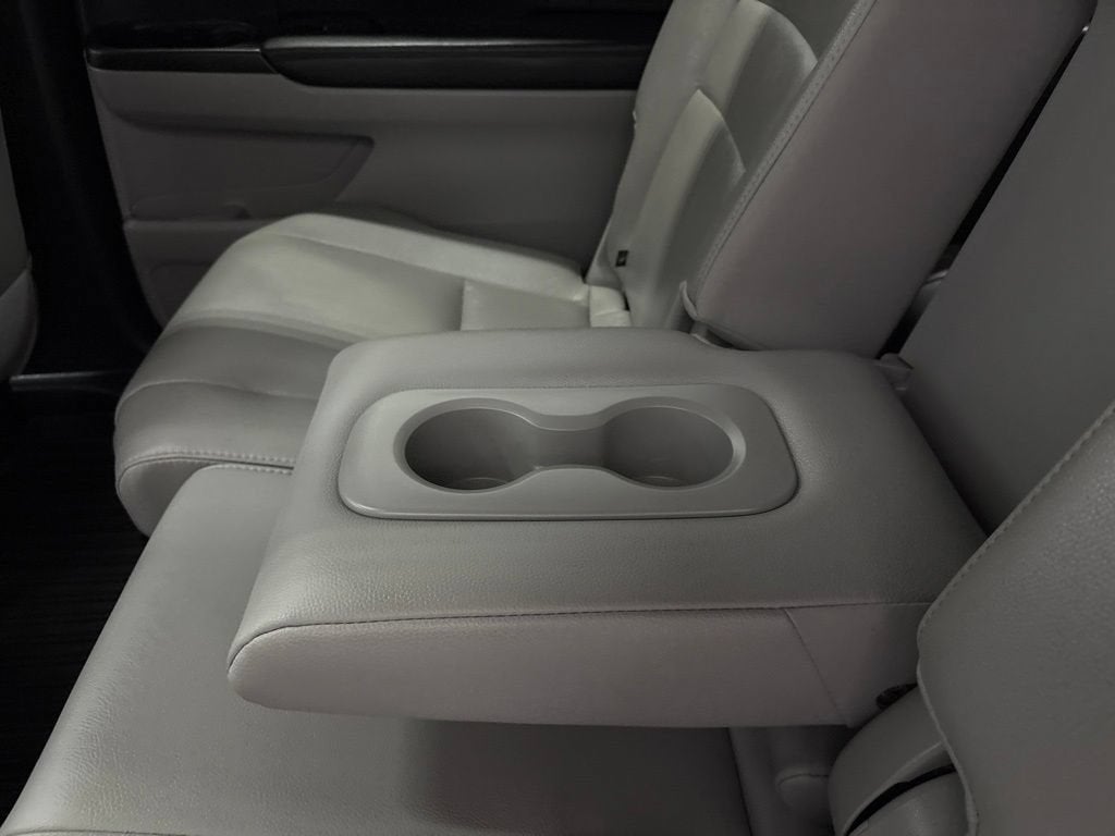 2022 Honda Pilot AWD Touring 8 Passenger