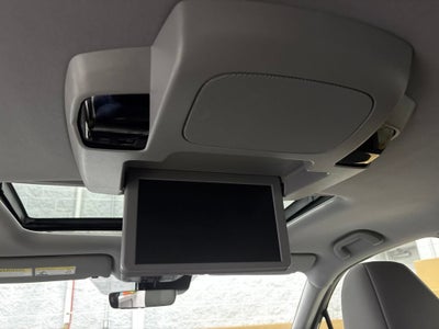 2022 Honda Pilot AWD Touring 8 Passenger