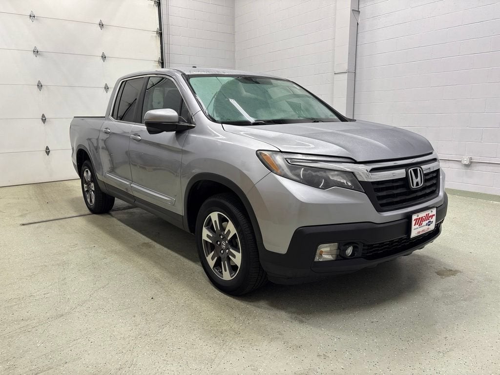 Used 2017 Honda Ridgeline RTL-T with VIN 5FPYK3F68HB020320 for sale in Rogers, Minnesota