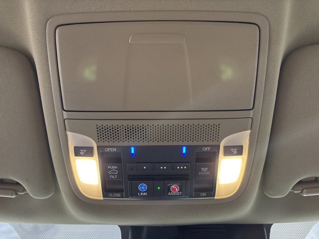 2017 Acura MDX w/Advance Package