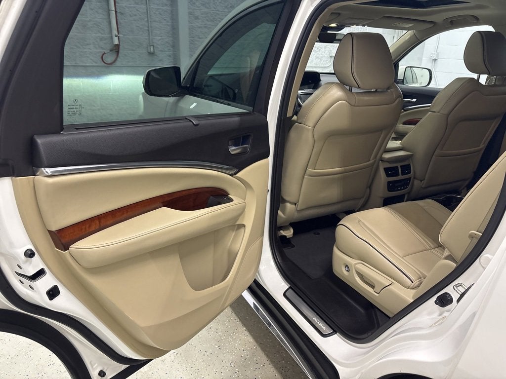 2017 Acura MDX w/Advance Package