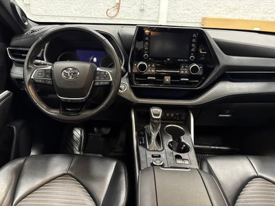 2021 Toyota Highlander XSE